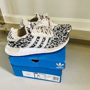 ADIDAS Swift Run X W